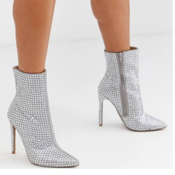 Steve Madden Shoes - Steve Madden Winnings Rhinestone Pointy Toe Bootie